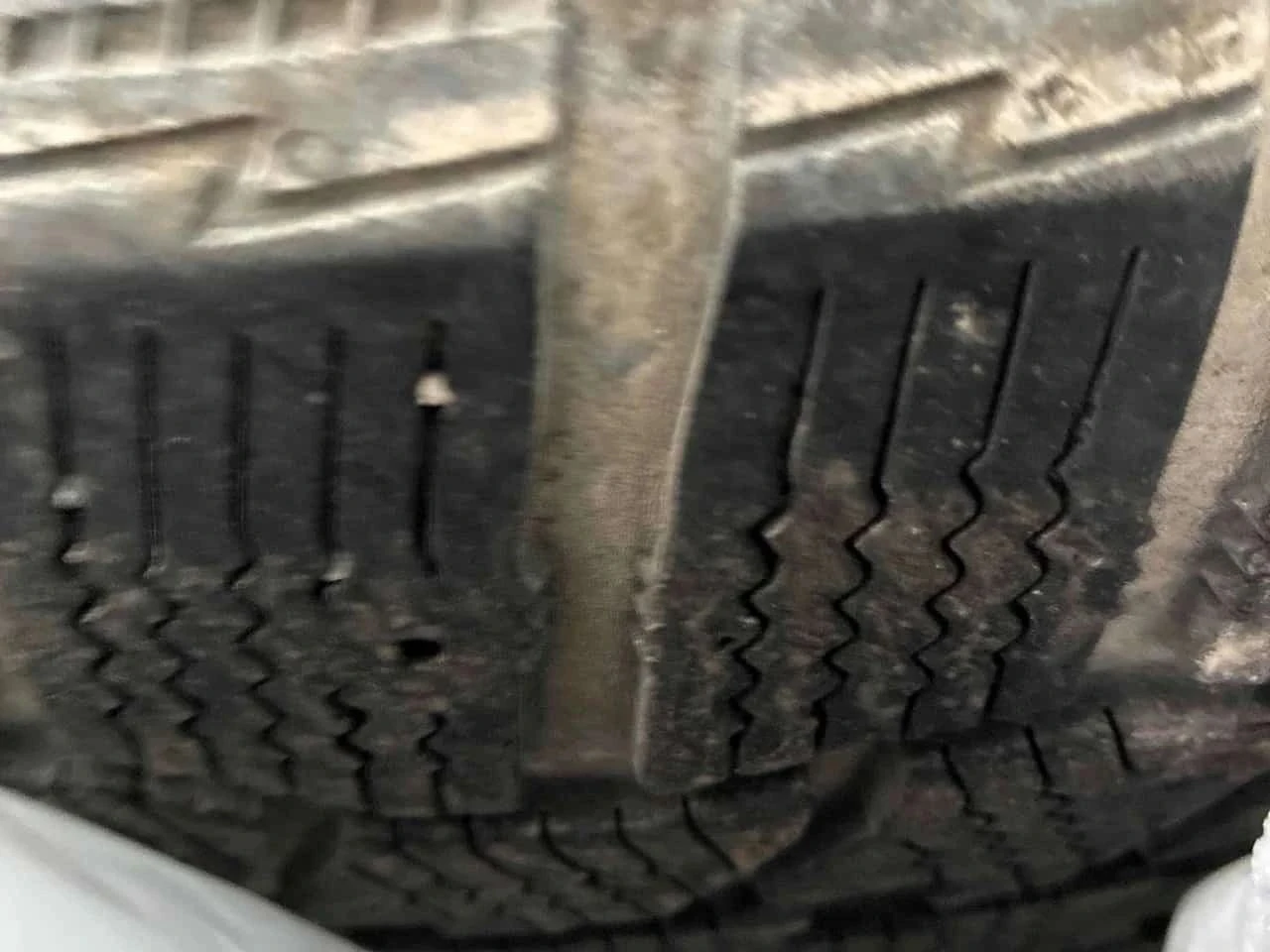 Jeep Cherokee, снимка 15 - Автомобили и джипове - 56707868