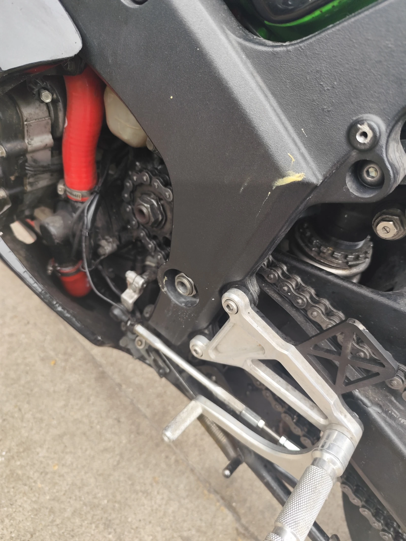 Kawasaki Ninja ZX6R - изображение 8