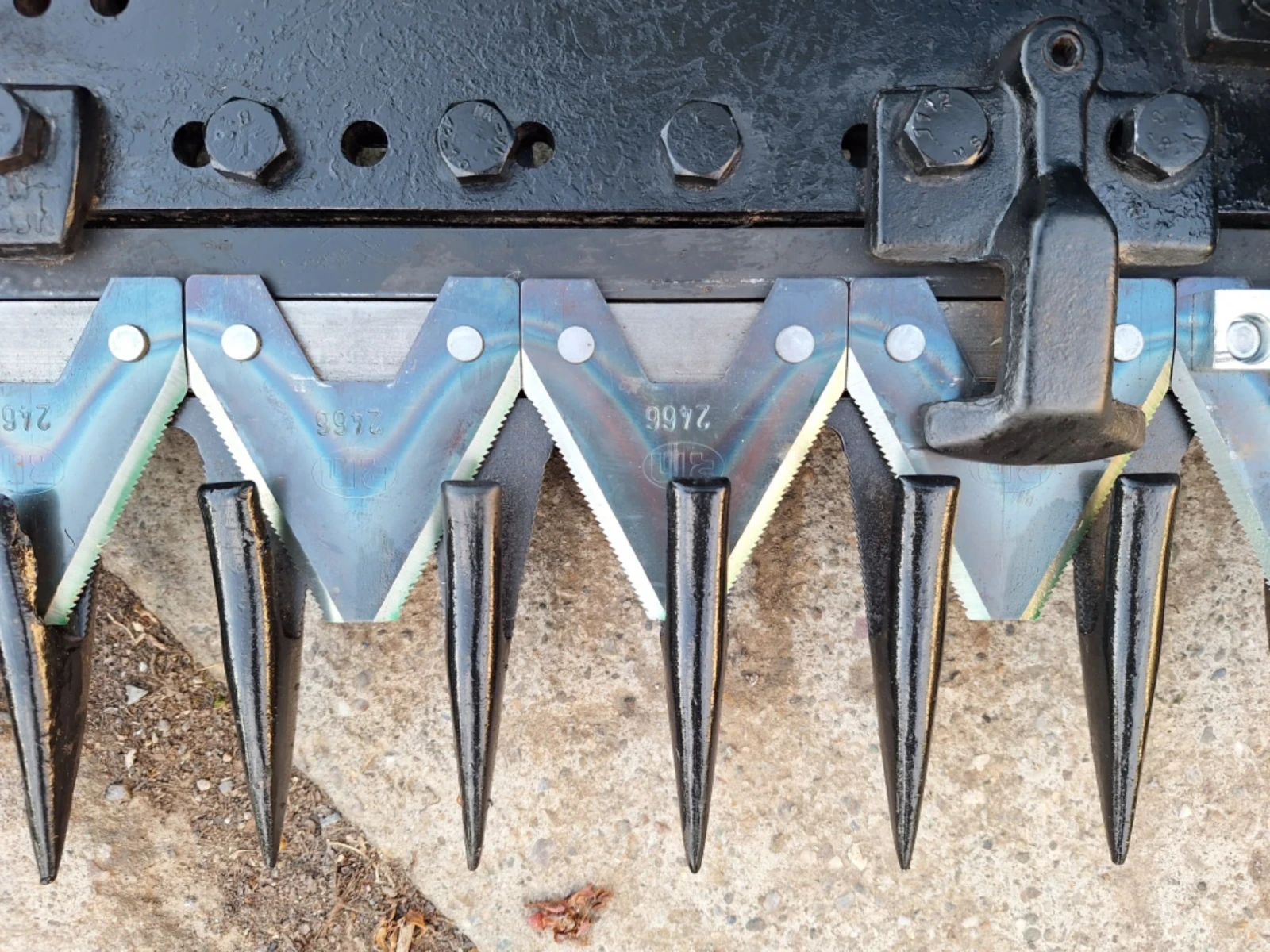  BCS      12.. | Mobile.bg   14