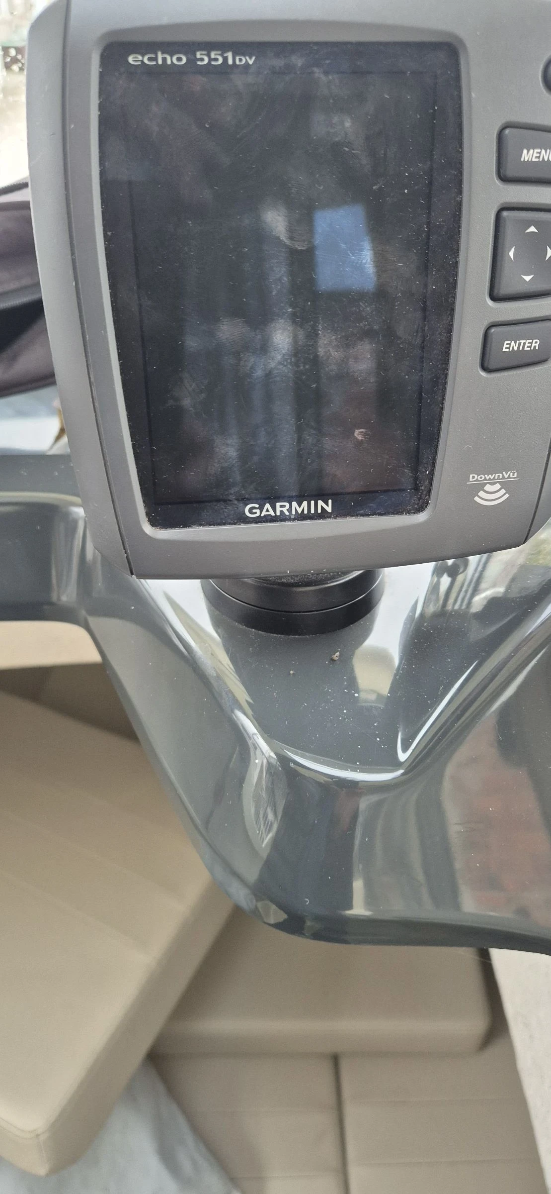   Quicksilver 605 PILOTHOUSE | Mobile.bg   15