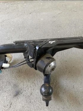 VW Golf 7 Електрически теглич, снимка 4