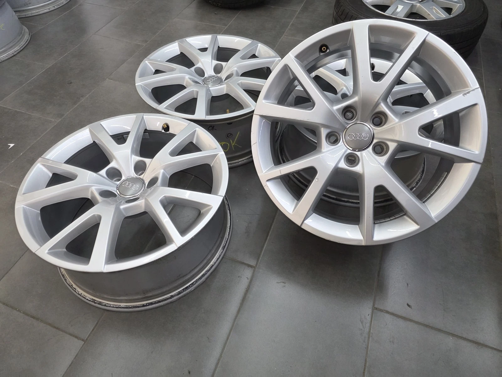Джанти за Audi, снимка 2 - Гуми и джанти - 56688373