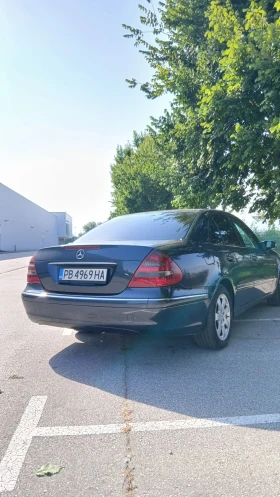 Mercedes-Benz E 220, снимка 4