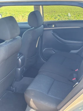 Toyota Avensis 1.8/LPG, снимка 6