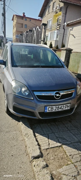 Opel Zafira 