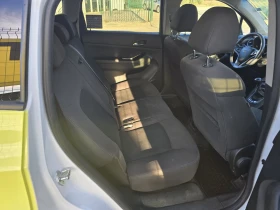 Chevrolet Orlando 1.8 Фабрична газ - 6495 € / 12703.12 лв. - 64956067 11