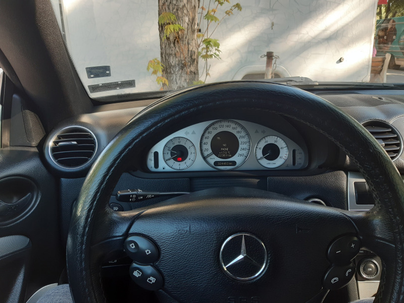 Mercedes-Benz CLK 2.2, снимка 13 - Автомобили и джипове - 45925066
