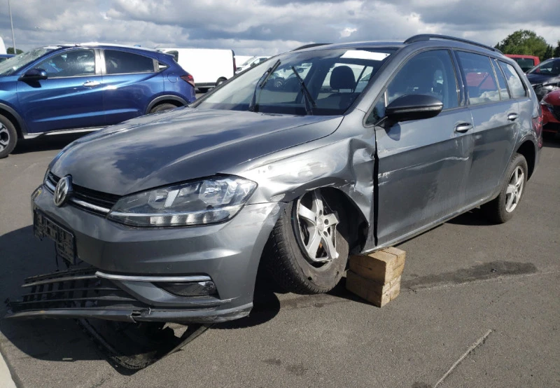 VW Golf 7 1.4, снимка 2 - Автомобили и джипове - 46188588