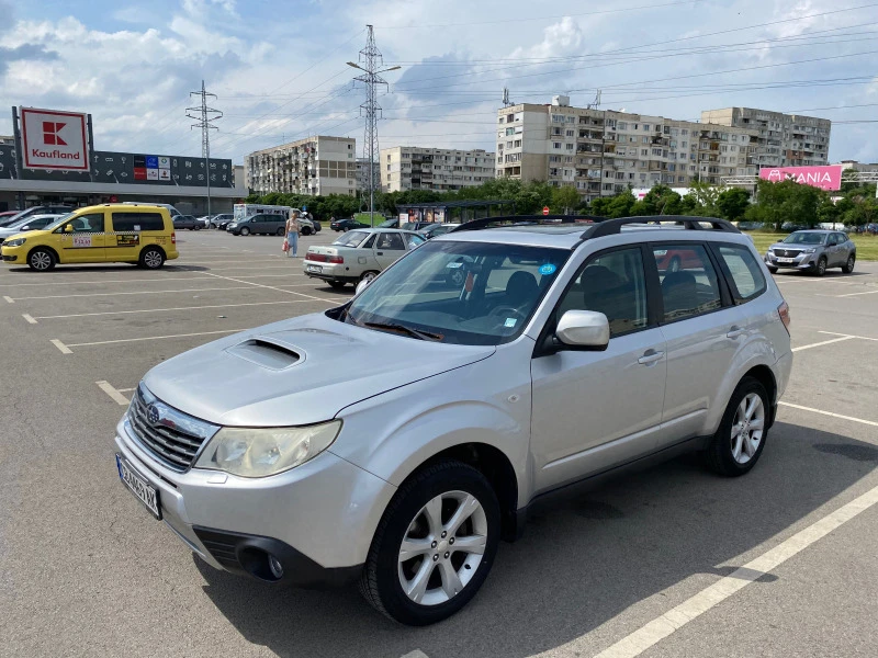 Subaru Forester, снимка 3 - Автомобили и джипове - 46954063