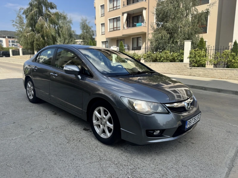 Honda Civic Hibrid automatic, снимка 7 - Автомобили и джипове - 47096961