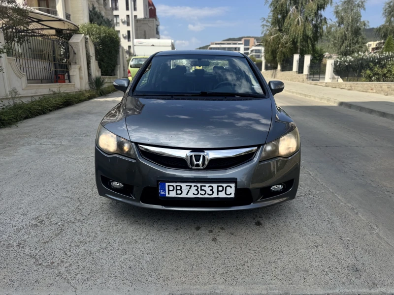 Honda Civic Hibrid automatic, снимка 8 - Автомобили и джипове - 47096961