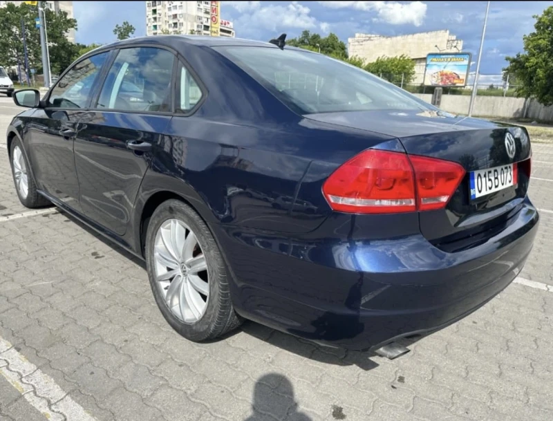 VW Passat, снимка 2 - Автомобили и джипове - 48160633