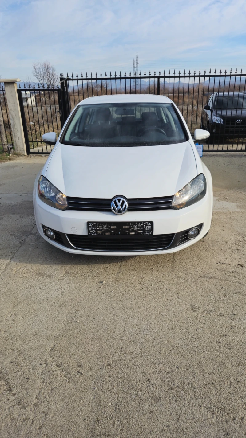 VW Golf 1.6 TDI, снимка 2 - Автомобили и джипове - 48412300