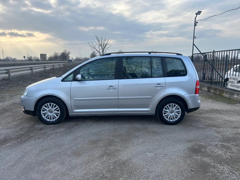 VW Touran 1.9TDI 105k.c. 6 скорости, снимка 4 - Автомобили и джипове - 49319201