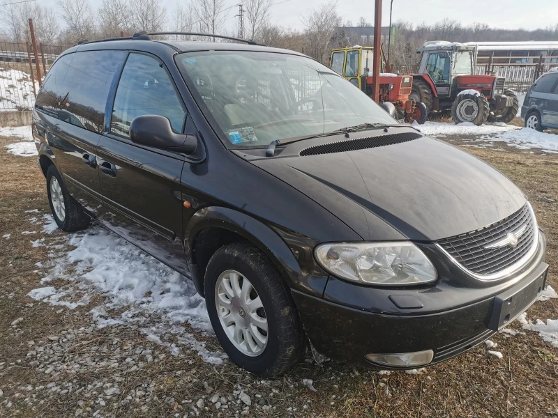 Chrysler Voyager 2.5CRDI ITALY 7места, снимка 3 - Автомобили и джипове - 49332788