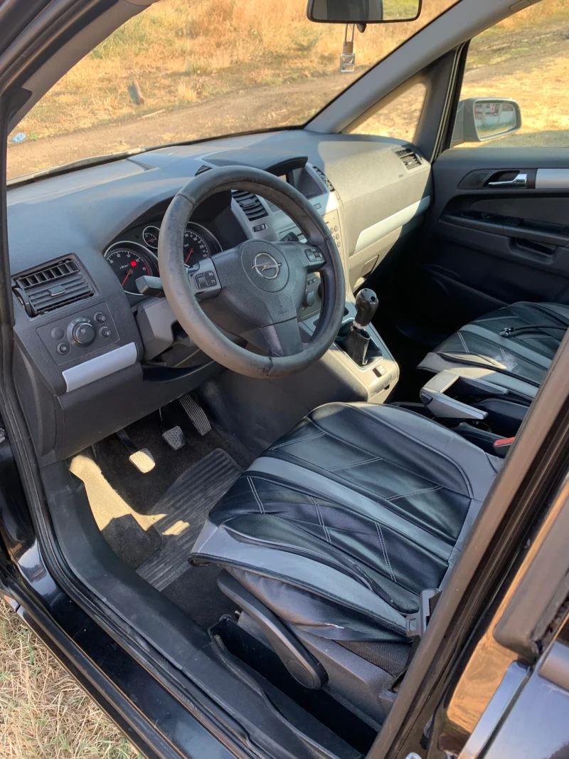 Opel Zafira B, снимка 5 - Автомобили и джипове - 51025467