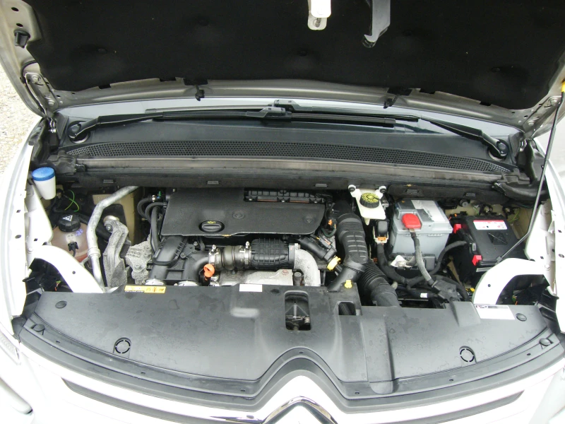 Citroen C4 Picasso 1.6HDI EURO 6B, снимка 17 - Автомобили и джипове - 53024525