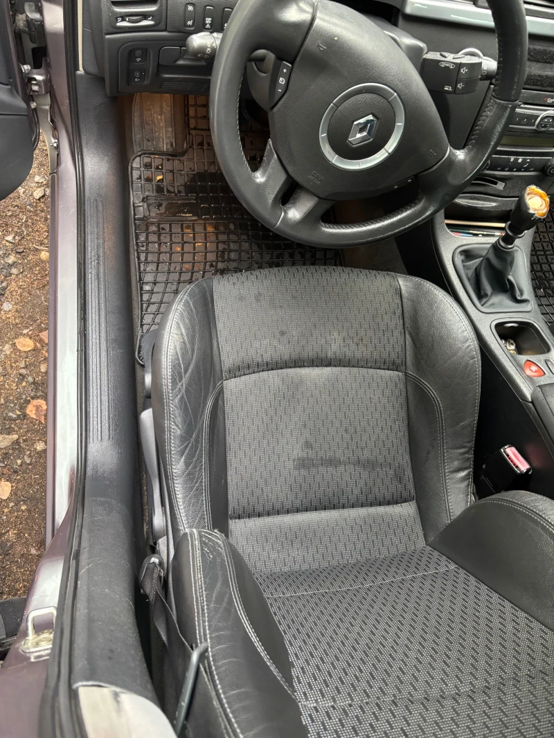 Renault Laguna Hatchback  ll, снимка 7 - Автомобили и джипове - 53280940