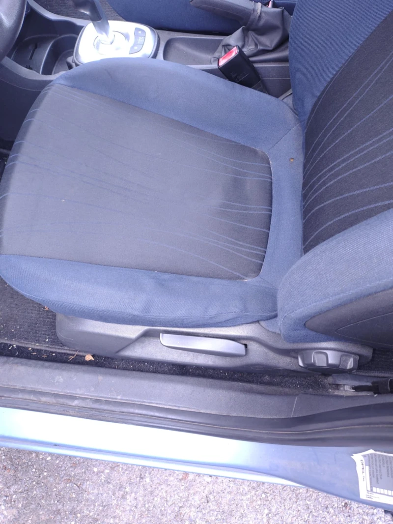 Opel Corsa 1, 2 I, снимка 14 - Автомобили и джипове - 53558956