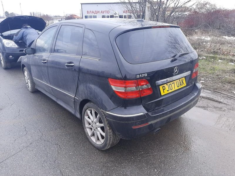 Mercedes-Benz B 170 Automatic, снимка 2 - Автомобили и джипове - 35107105