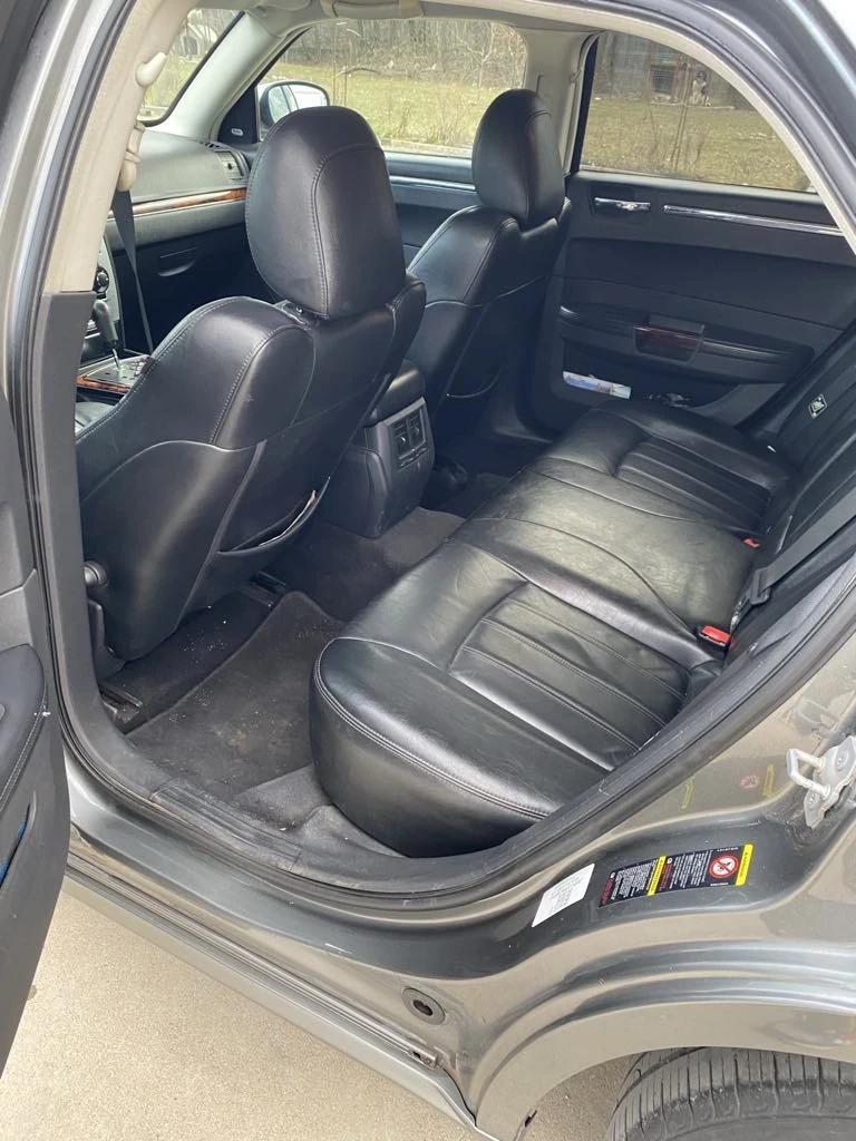 Chrysler 300c  - изображение 5