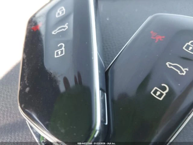 VW ID.4 AWD Pro, снимка 16 - Автомобили и джипове - 53733231