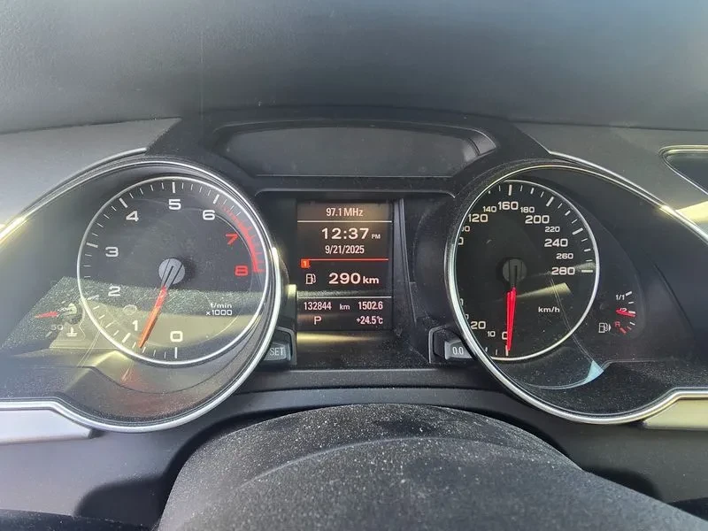 Audi A5 2.0 TFSI Quattro, снимка 6 - Автомобили и джипове - 54551470