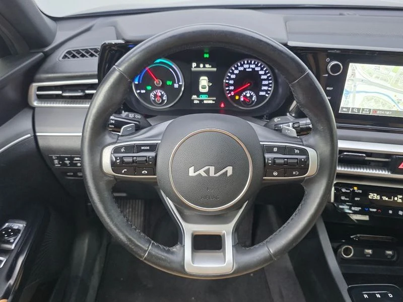 Kia K5 Prestige| 192к.с.| ВКЛ.ТЕХНОТЕСТ, снимка 13 - Автомобили и джипове - 55123110