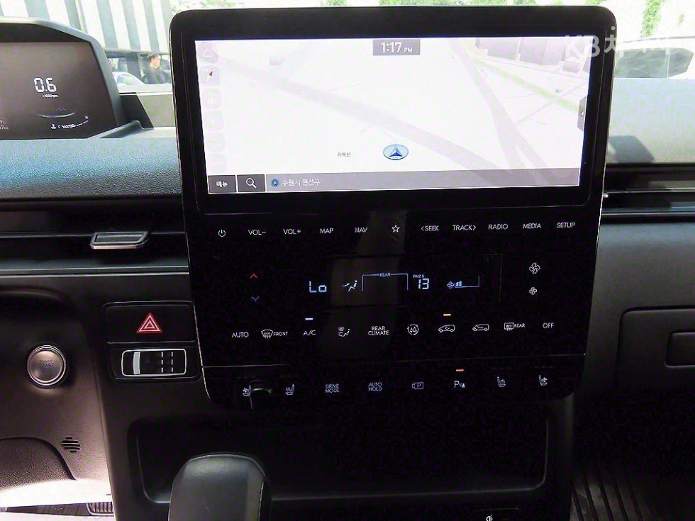 Hyundai Staria 3.5 LPG Tourer 9 Modern С ФИНАНСИРАНЕ  - изображение 9