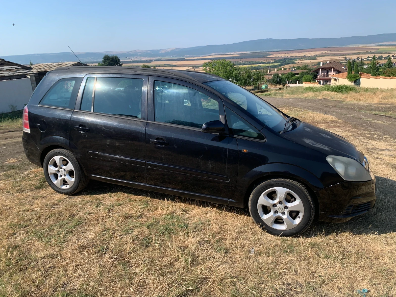 Opel Zafira B - изображение 2