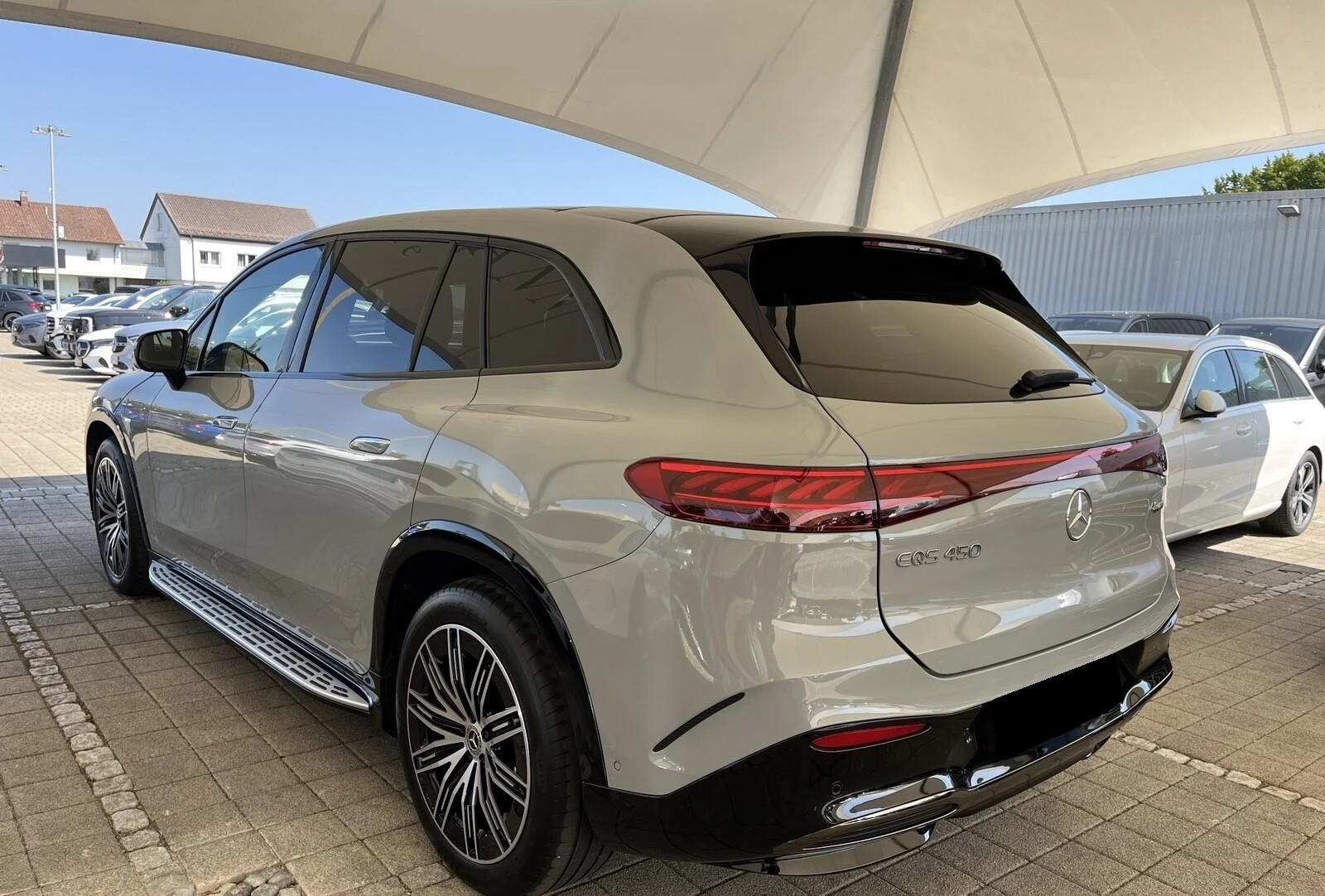Mercedes-Benz EQS 450 SUV AMG 4MATIC HYPERSCREEN BURMSTER PANO NIGHT - изображение 4