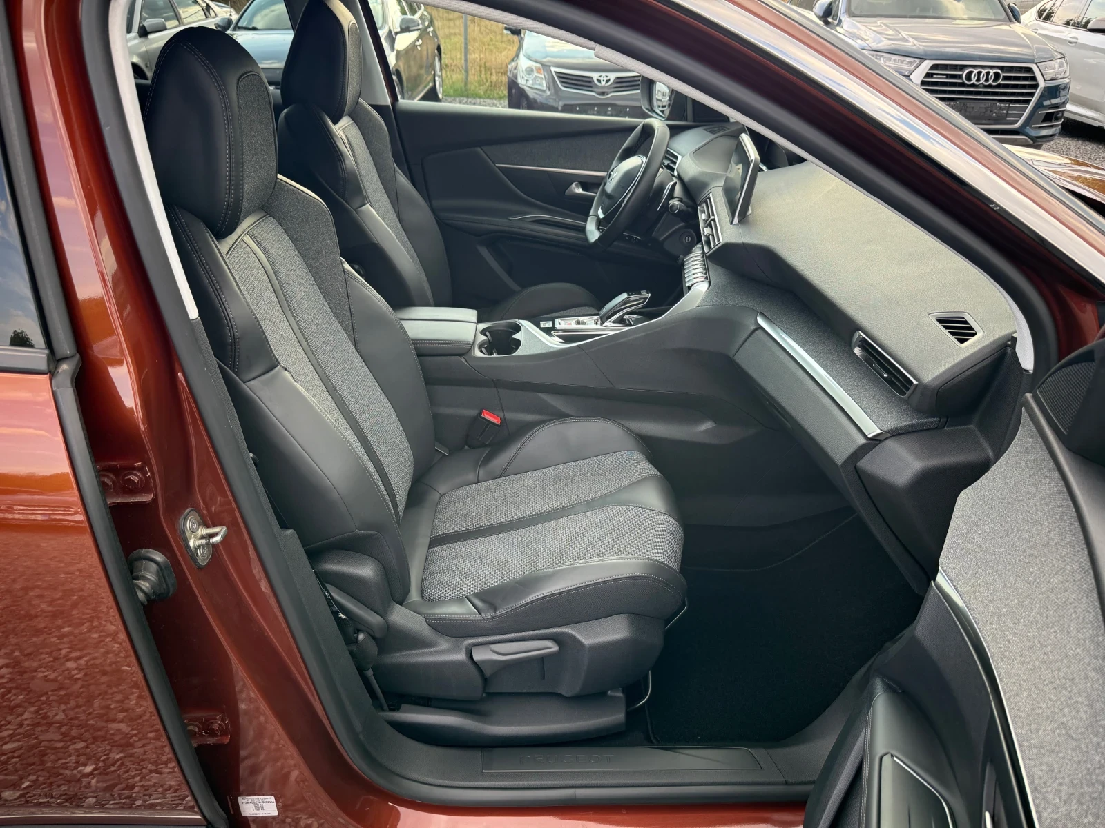 Peugeot 3008 1.6 THP (165 кс) Automatic S&S/oт София Франс Ауто | Mobile.bg — изображение 11