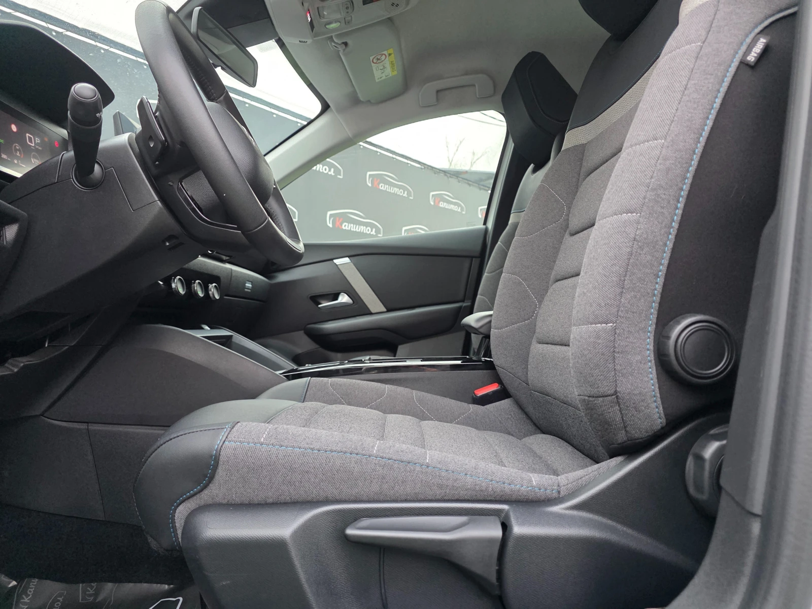 Citroen C4  1.5 BlueHDi 131 S&S EAT8 | Mobile.bg � ����������� 8