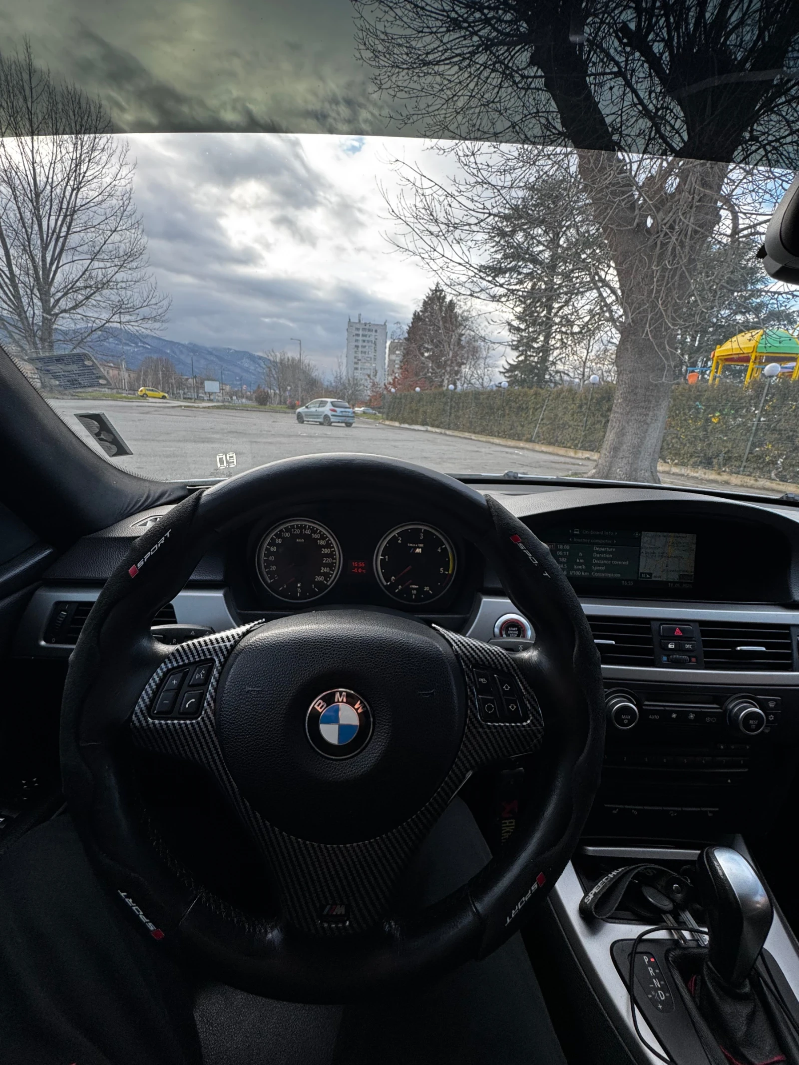 BMW 330  - изображение 8