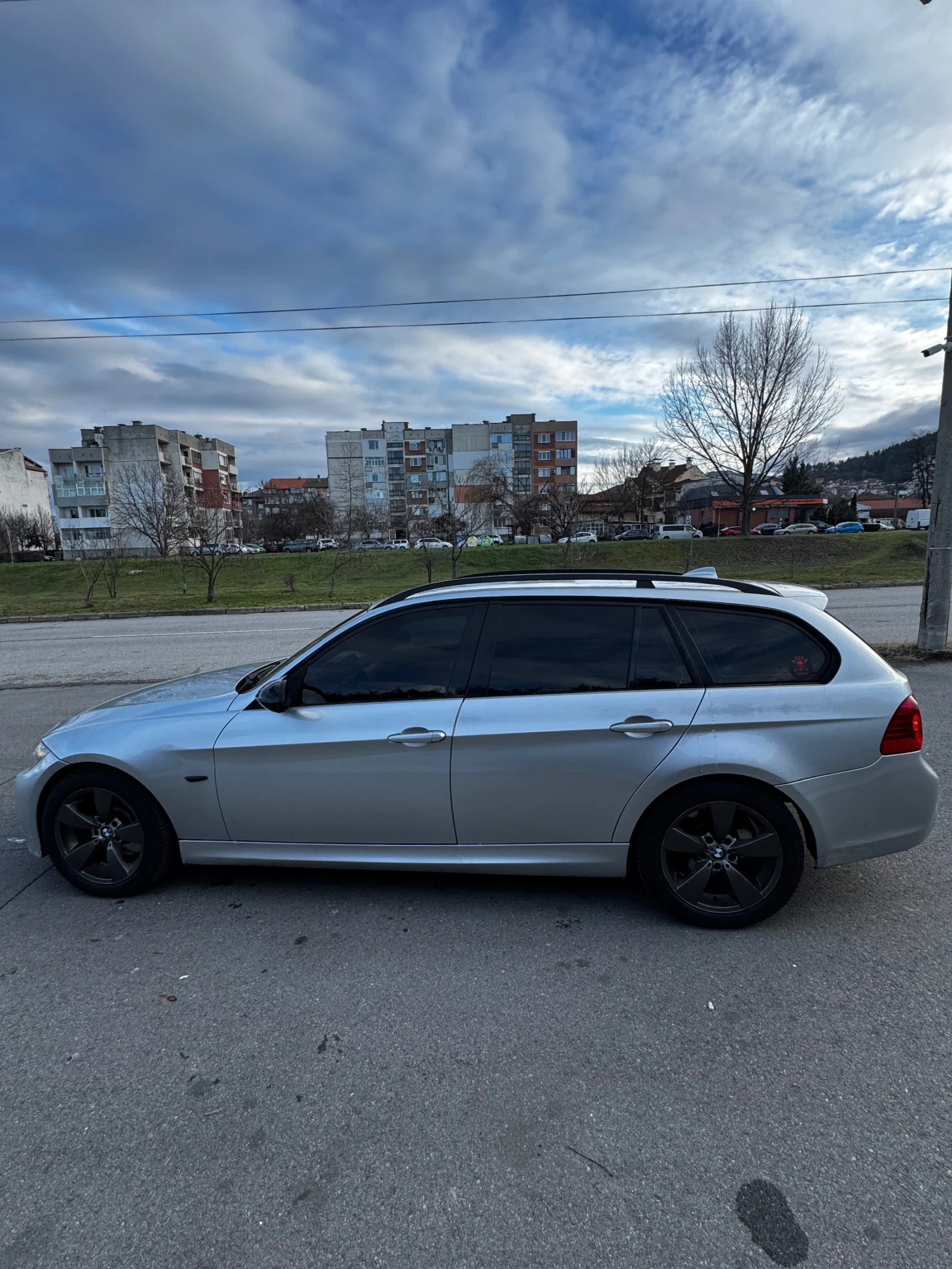 BMW 330  - изображение 4