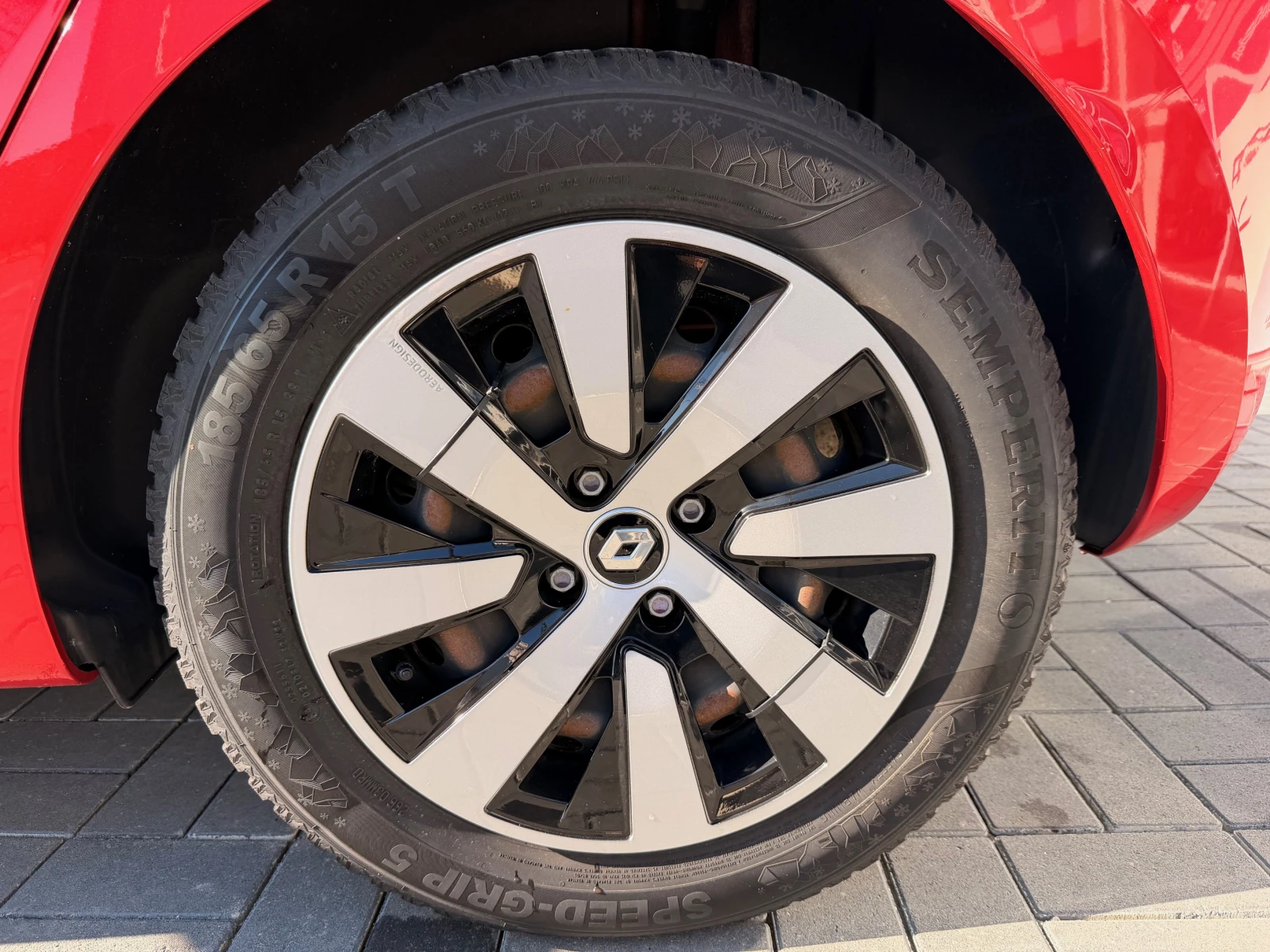 Renault Clio 1.0 Tce / 100 k.c. / Equilibre | Mobile.bg � ����������� 16