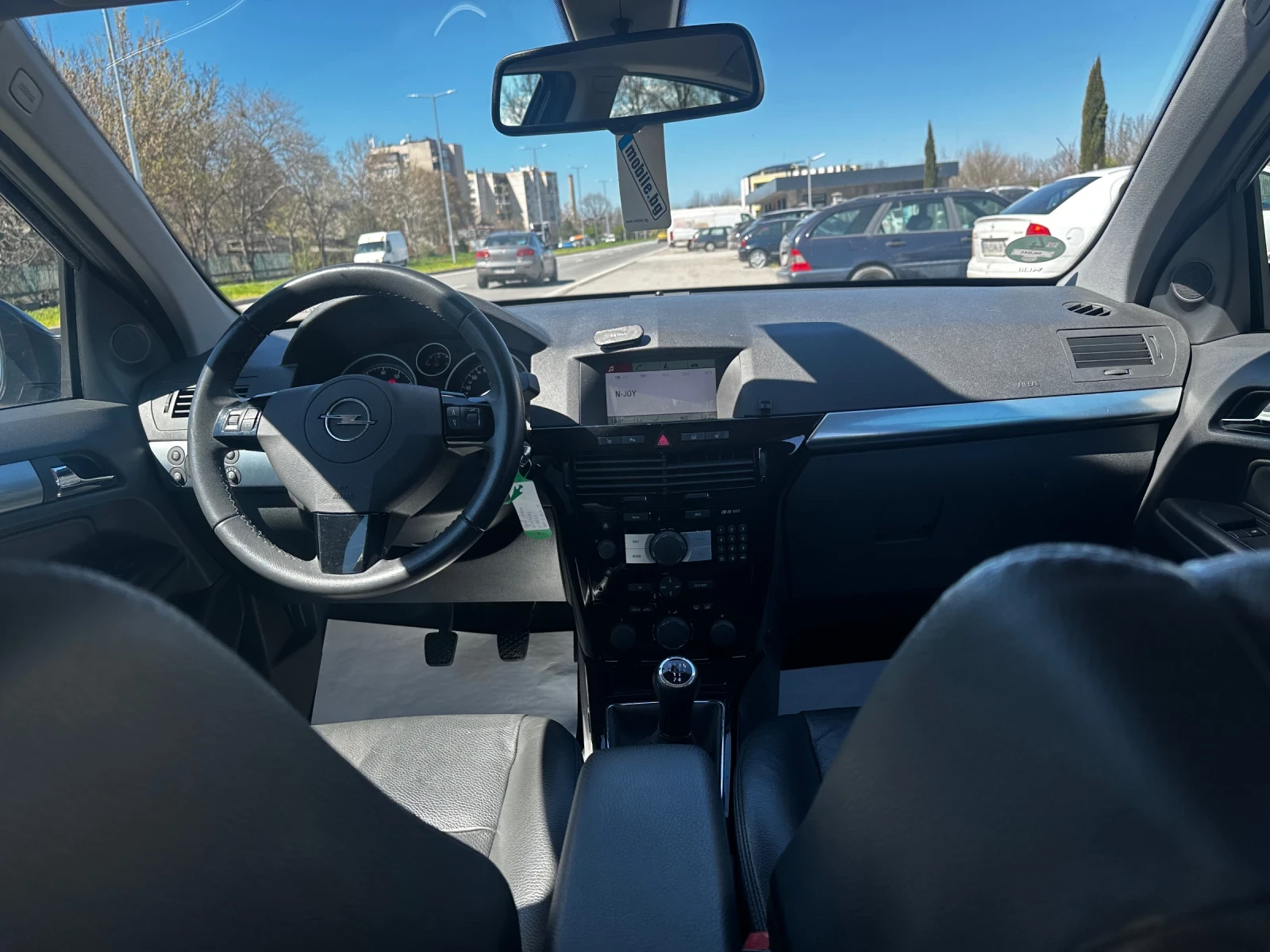 Opel Astra 1.6 бензин, снимка 16 - Автомобили и джипове - 53989928