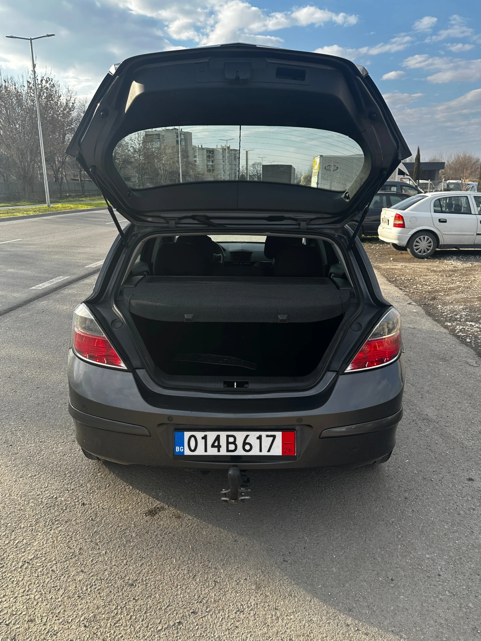 Opel Astra 1.6 бензин, снимка 8 - Автомобили и джипове - 53989928