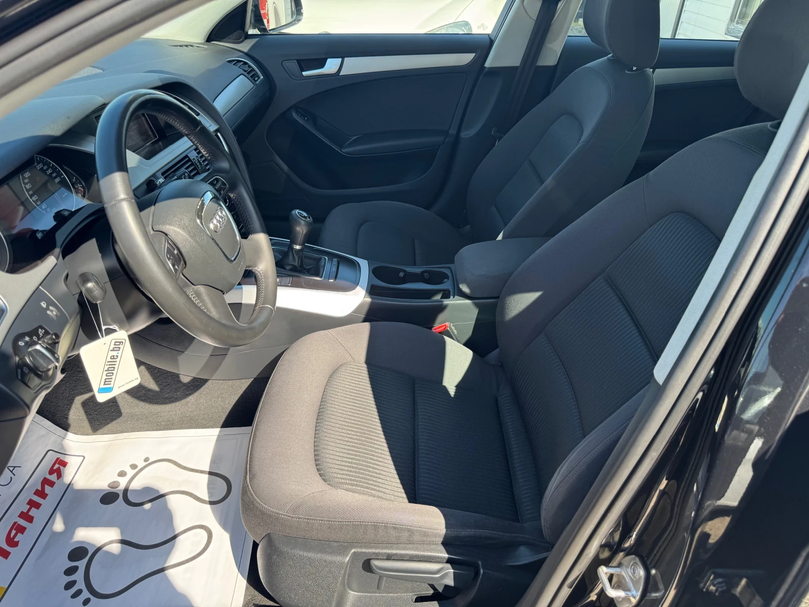 Audi A4 2.0TDI, снимка 13 - Автомобили и джипове - 54444391