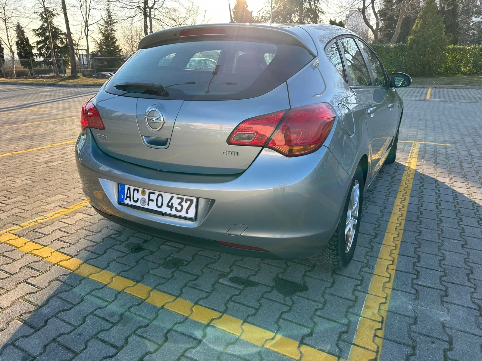 Opel Astra 1.7 CDTI, снимка 2 - Автомобили и джипове - 55287052