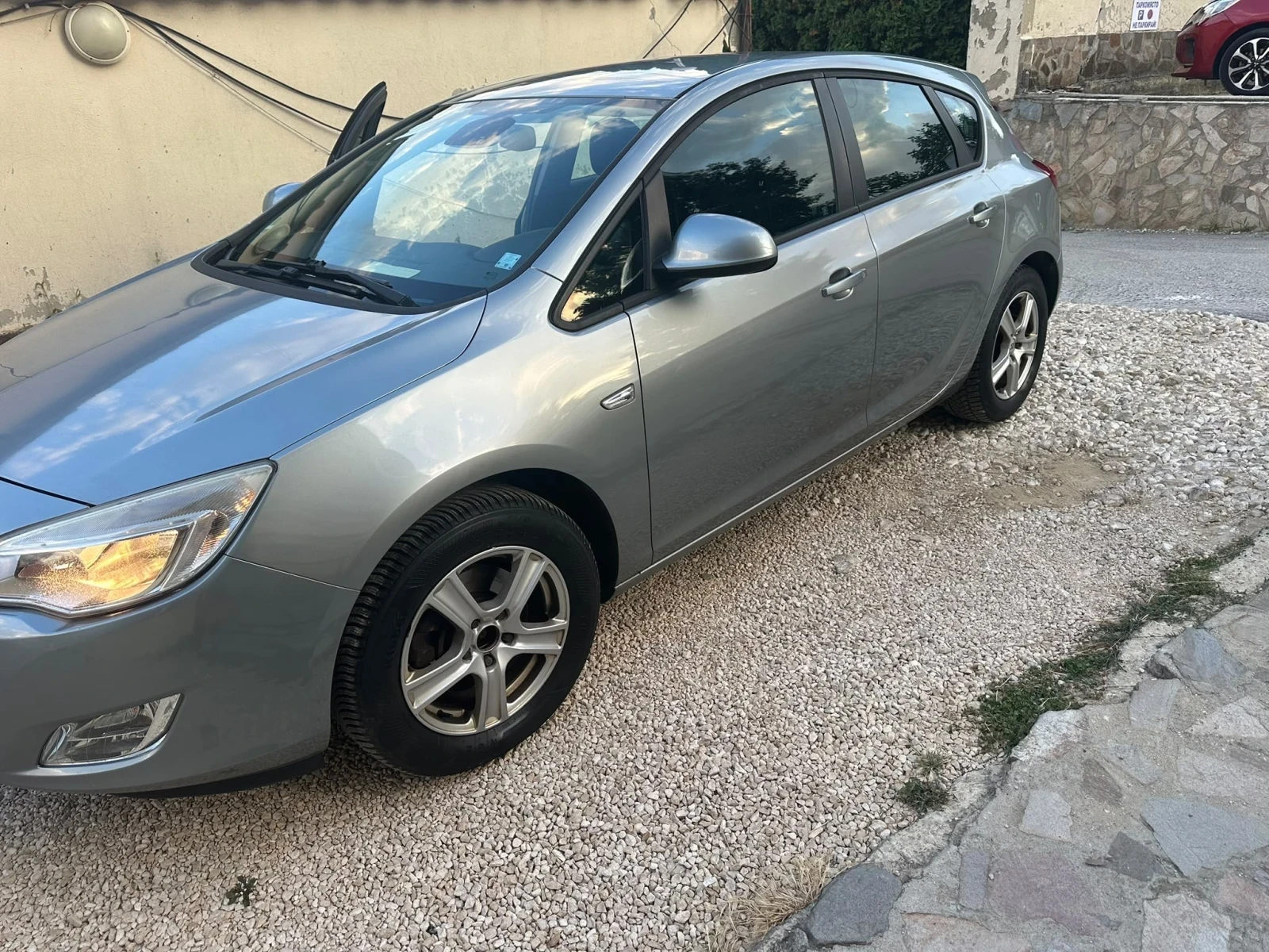 Opel Astra 1.7 CDTI, снимка 2 - Автомобили и джипове - 55482756