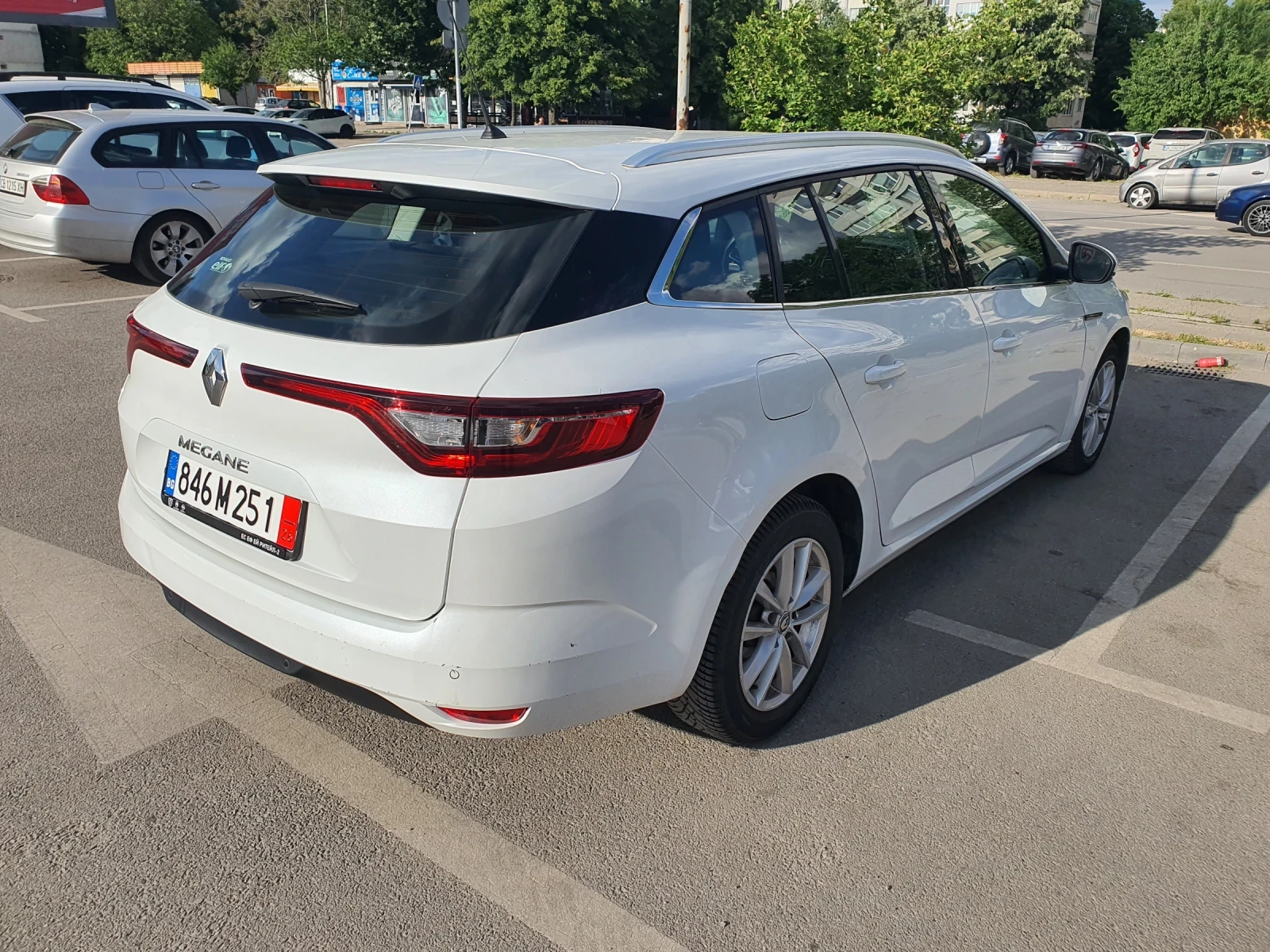 Renault Megane 1.5 DCI 116, снимка 3 - Автомобили и джипове - 54710092