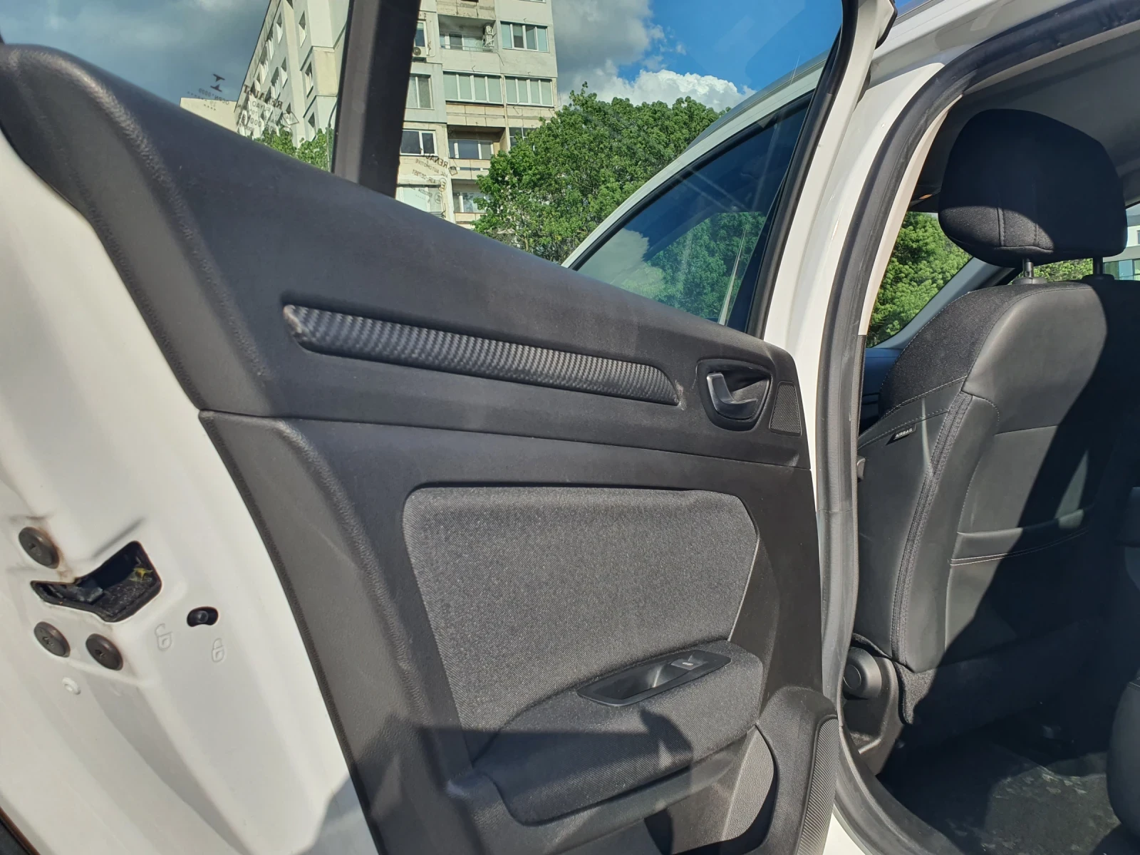 Renault Megane 1.5 DCI 116, снимка 7 - Автомобили и джипове - 54710092