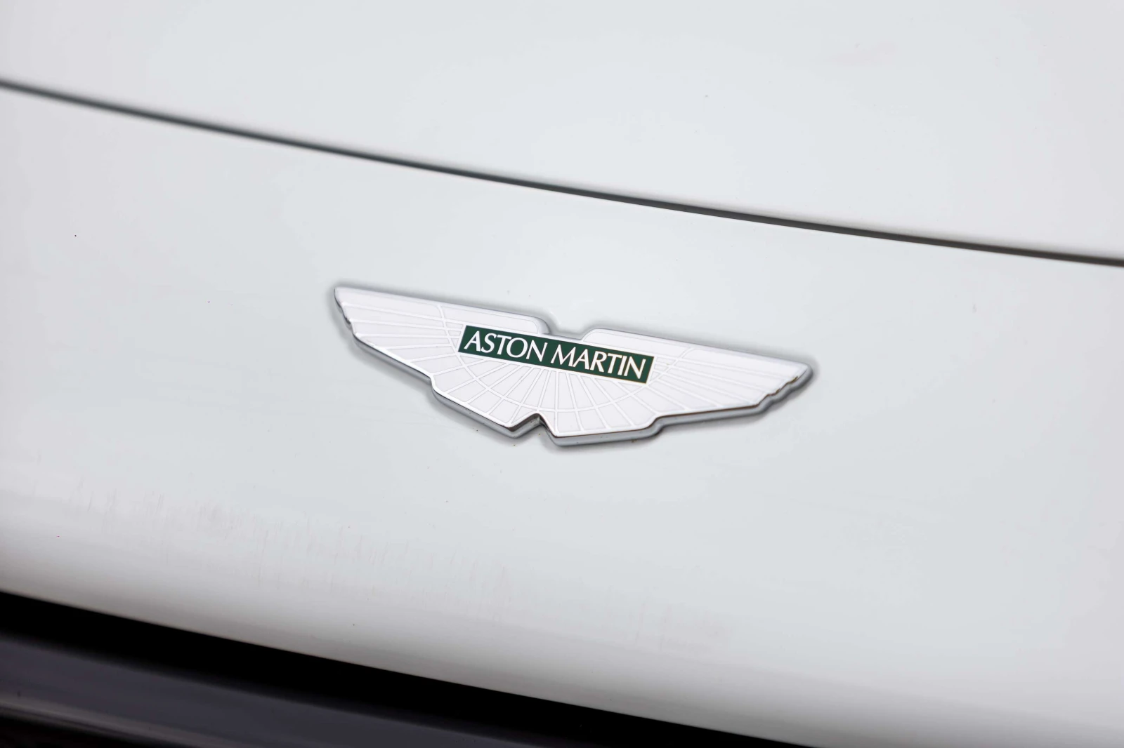 Aston Martin V8 Vantage V8 / 4.0L / TWIN TURBO / $28, 000 ЕКСТРИ / ЦЕНА ДО, снимка 16 - Автомобили и джипове - 55008584