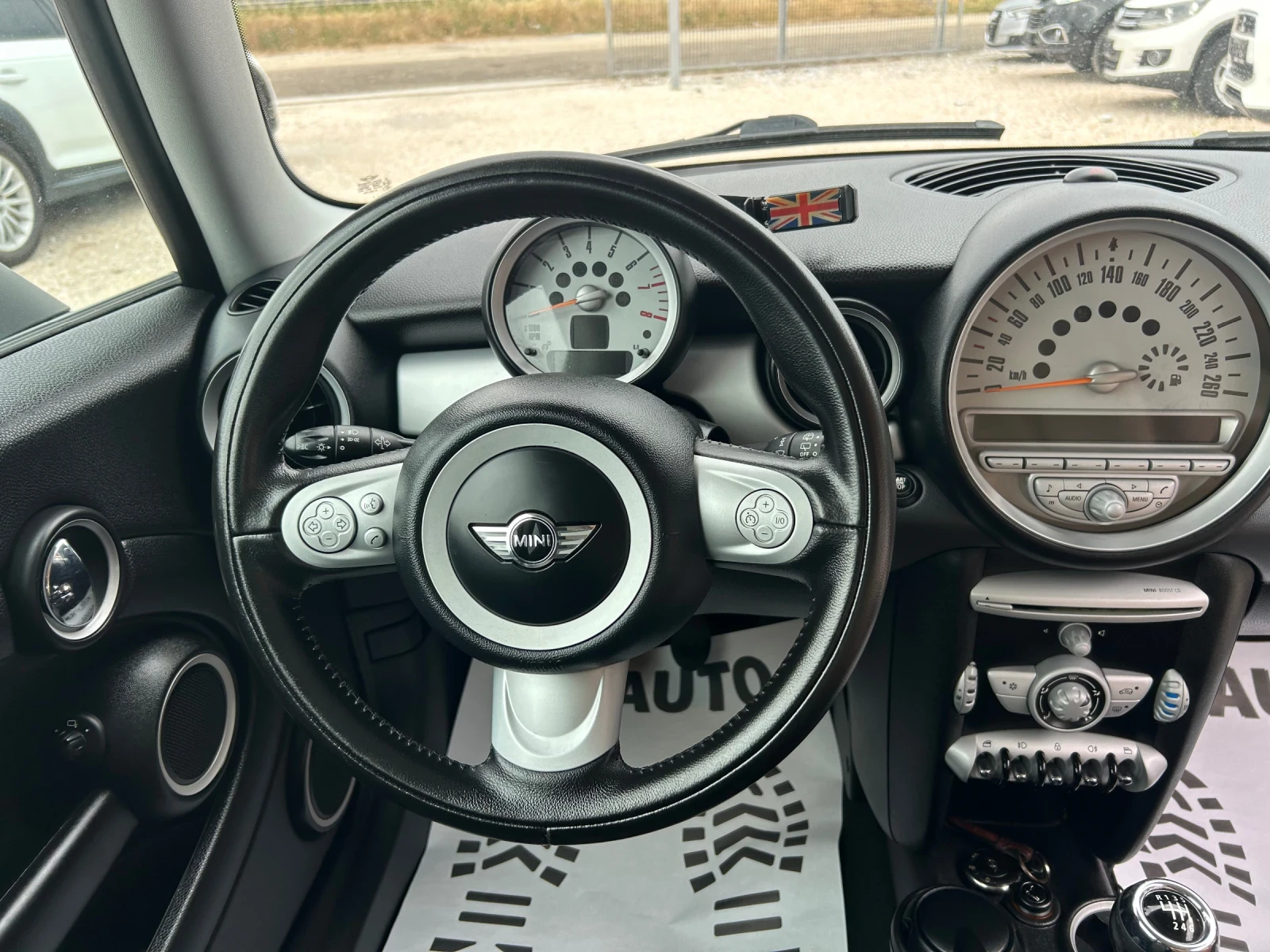 Mini Clubman * 1.6i* 122к.с* Кожа* , снимка 6 - Автомобили и джипове - 55043037