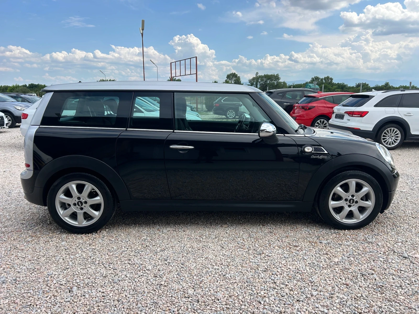 Mini Clubman * 1.6i* 122к.с* Кожа* , снимка 3 - Автомобили и джипове - 55043037