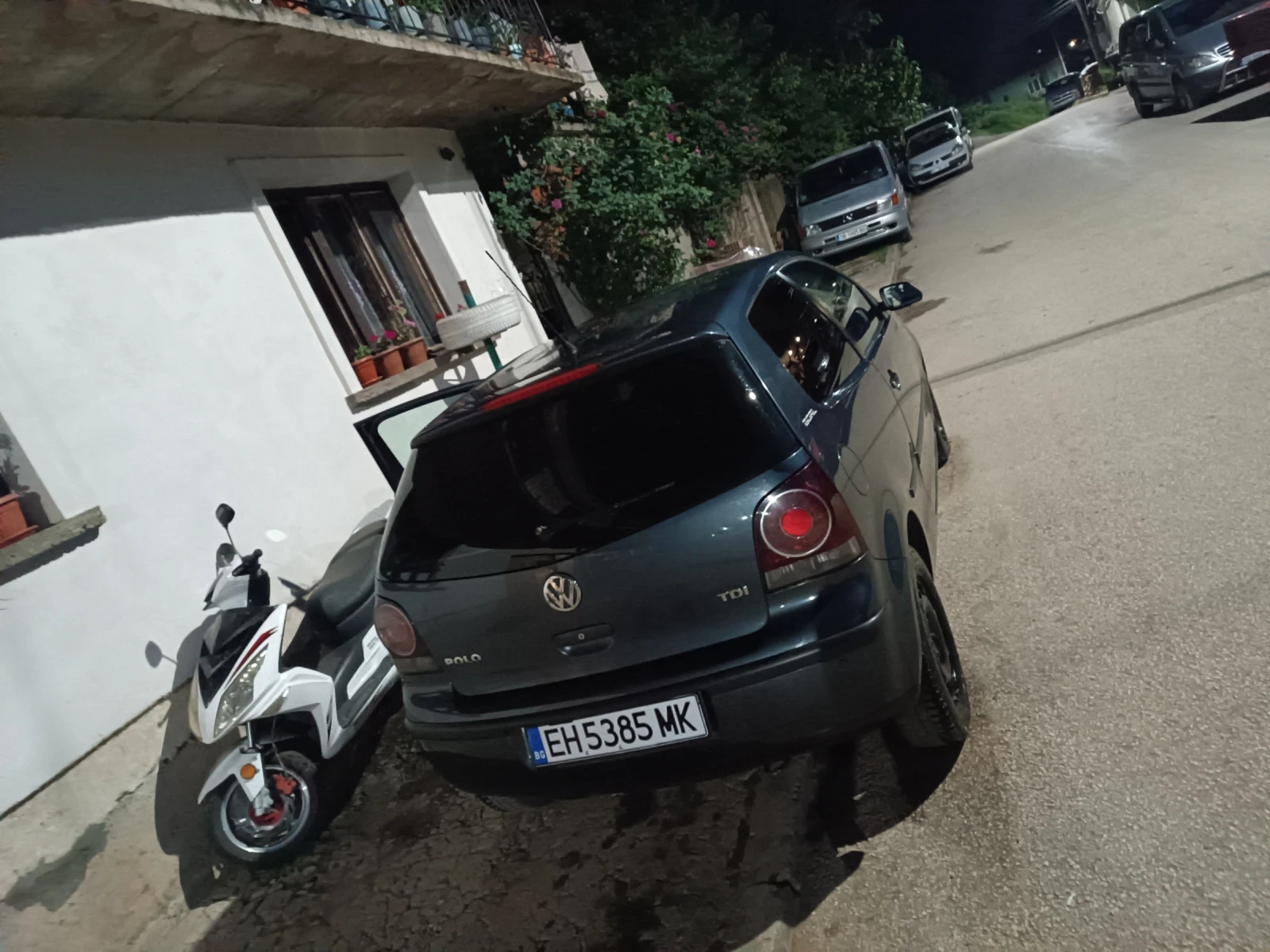 VW Polo 1, снимка 3 - Автомобили и джипове - 55073490