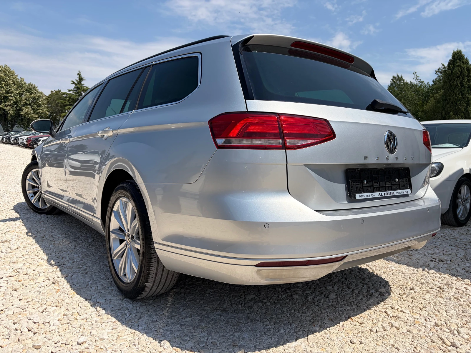 VW Passat FACELIFT 2.0TDI-150 DSG DISTR NAVI, снимка 4 - Автомобили и джипове - 55530078