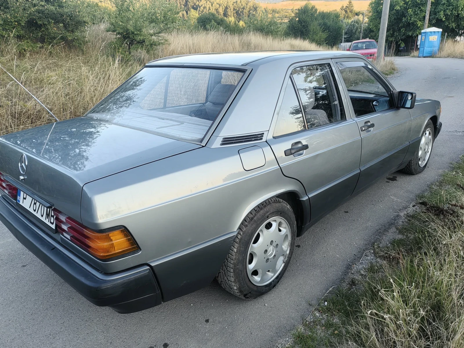 Mercedes-Benz 190 2.0D ТОП СЪСТОЯНИЕ, снимка 5 - Автомобили и джипове - 55605143