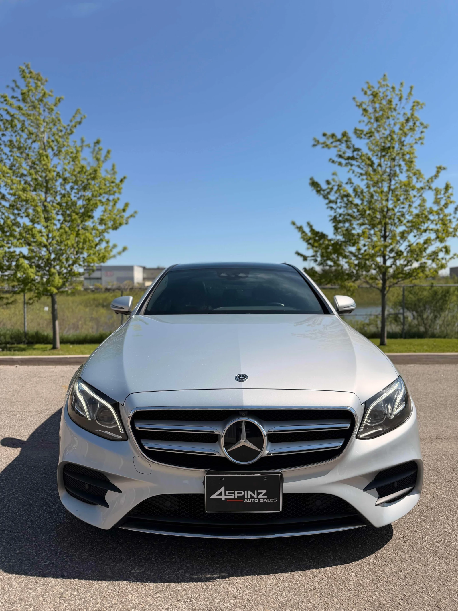 Mercedes-Benz E 300 * БЕЗ ЗАБЕЛЕЖКА * HUD * BURMESTER * 360, снимка 5 - Автомобили и джипове - 55967700